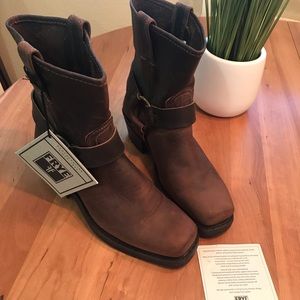 Frye Harness Boots NWT size 7